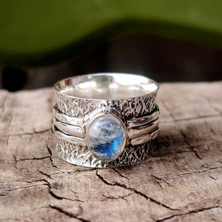 Sparkling Classic Chevron 925 Sterling Silver Ring